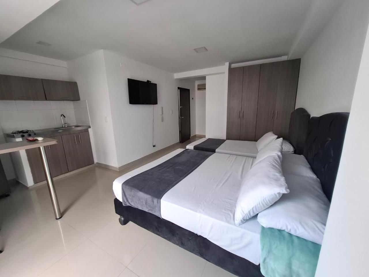Hotel Jardin Plaza By Sgh Cali Buitenkant foto