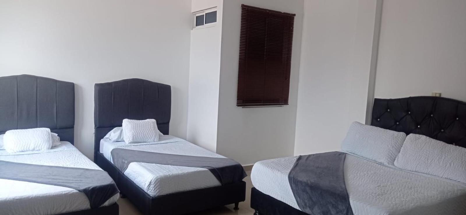 Hotel Jardin Plaza By Sgh Cali Buitenkant foto